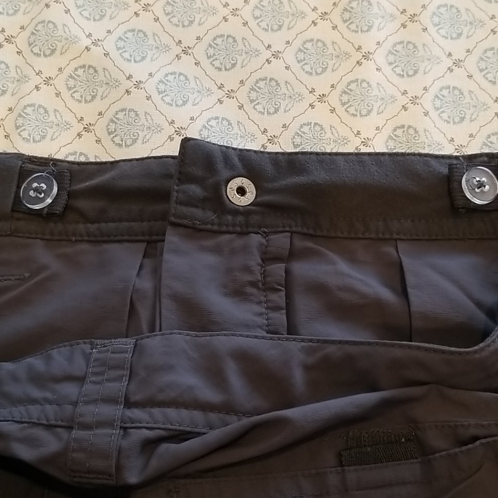 REI Shorts - Picture 6 of 6